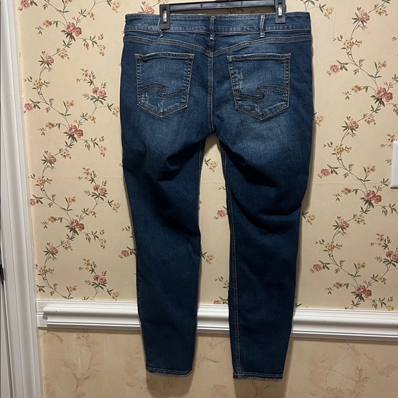 Silver Jeans Dark Blue Distressed Skinny Jeans Women’s W34 - Picture 3 of 8